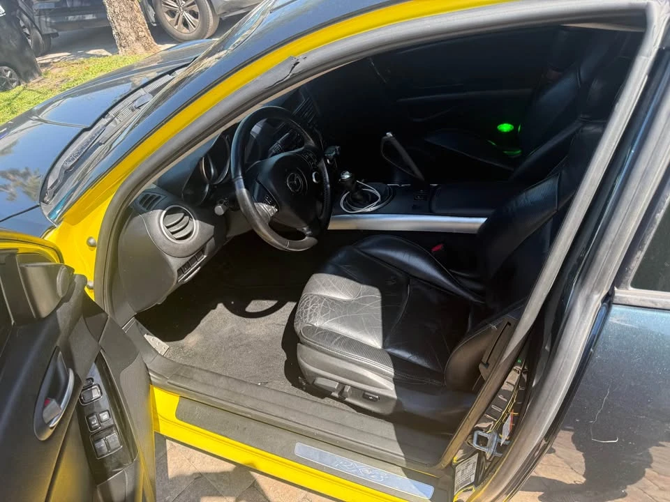 2004 Mazda RX-8 1st Gen - Image 3 of 5