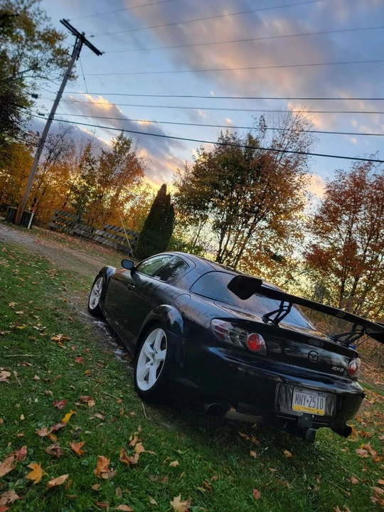 2004 Mazda RX-8 1st Gen - Image 5 of 10