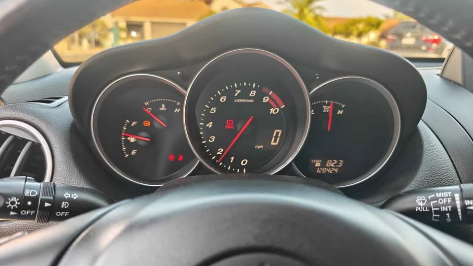 2004 Mazda RX-8 1st Gen - Image 13 of 16