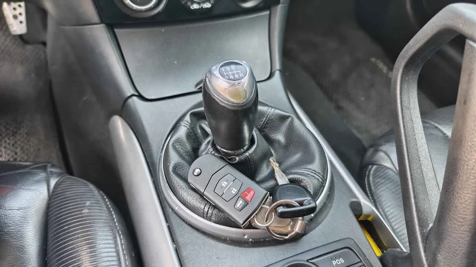 2004 Mazda RX-8 1st Gen - Image 12 of 16