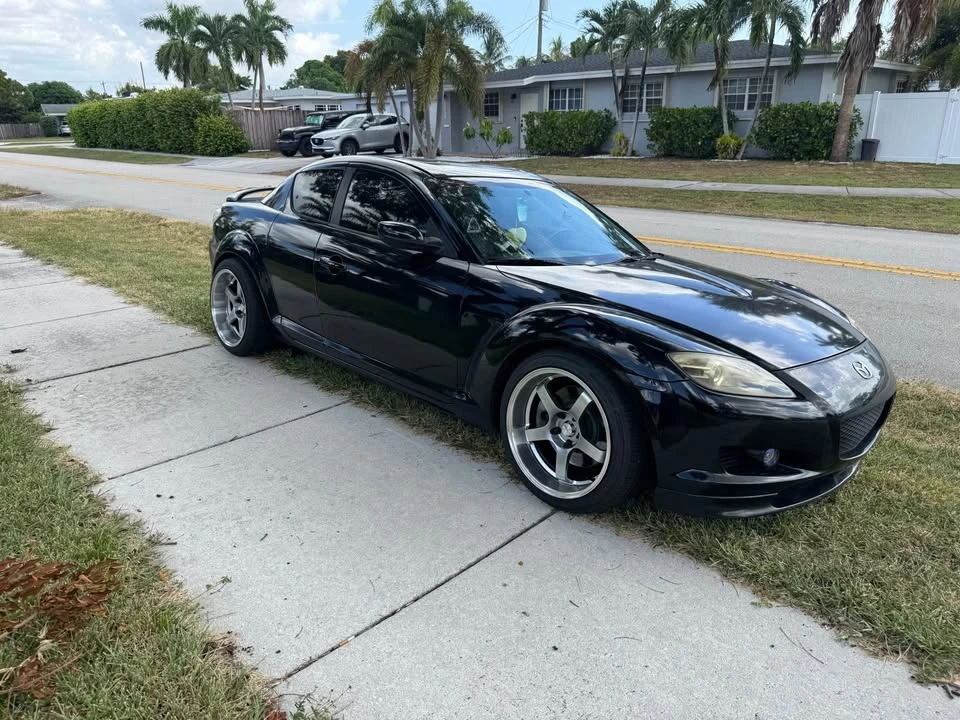 2004 Mazda RX-8 1st Gen - Image 2 of 5