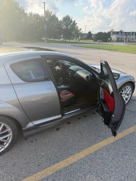 2004 Mazda RX-8 1st Gen - Image 11 of 20
