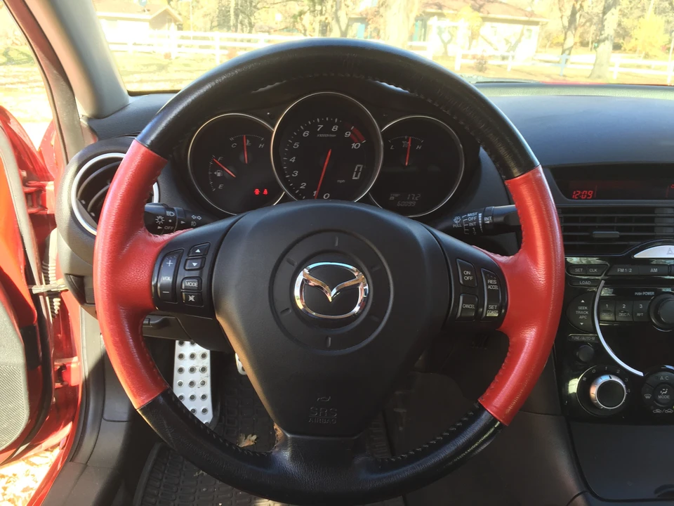 2004 Mazda RX-8 1st Gen - Image 26 of 31