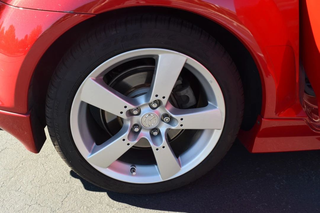 2004 Mazda RX-8 1st Gen - Image 16 of 21
