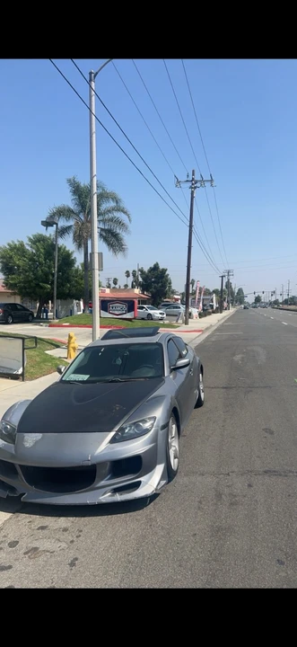 2004 Mazda RX-8 1st Gen - Image 5 of 10