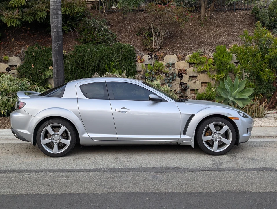 2004 Mazda RX-8 1st Gen - Image 16 of 31