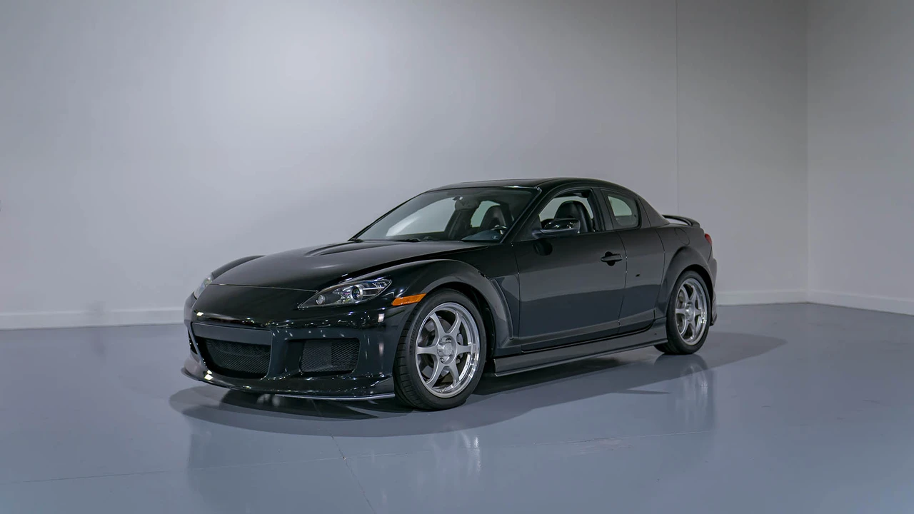 2004 Mazda RX-8 1st Gen - Image 2 of 31