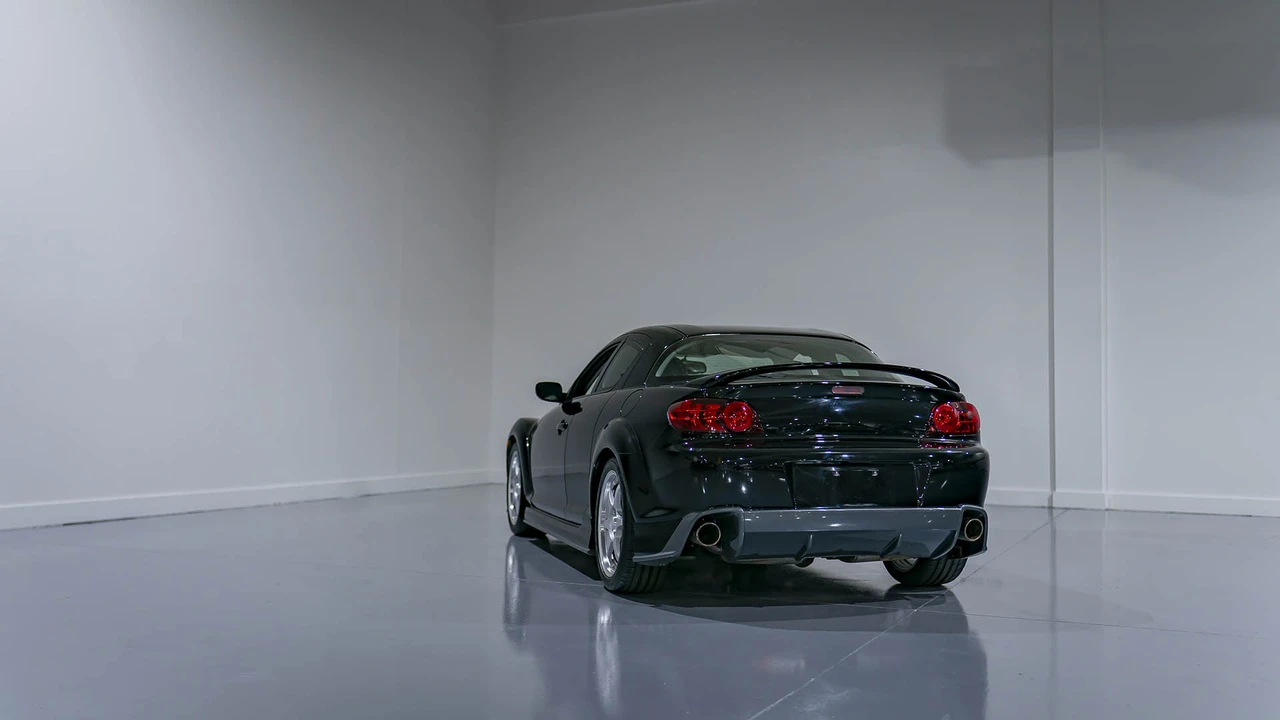 2004 Mazda RX-8 1st Gen - Image 27 of 31