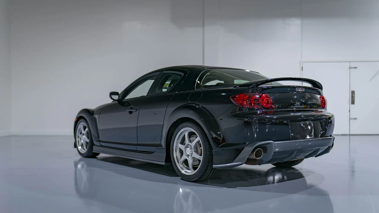 2004 Mazda RX-8 1st Gen - Image 31 of 31