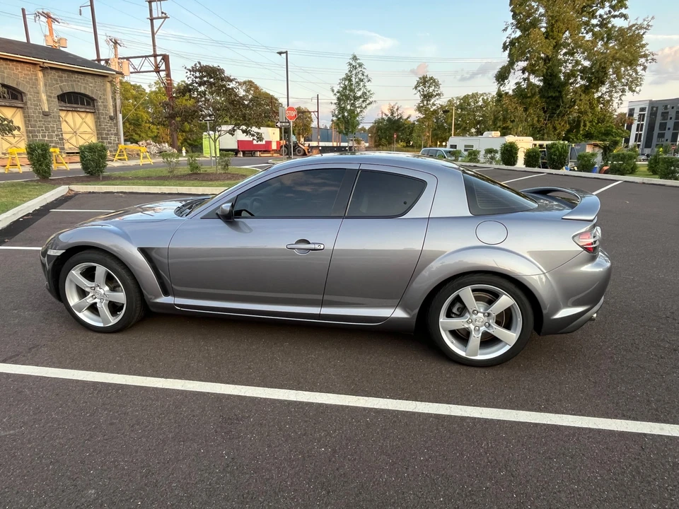 2004 Mazda RX-8 1st Gen - Image 9 of 31