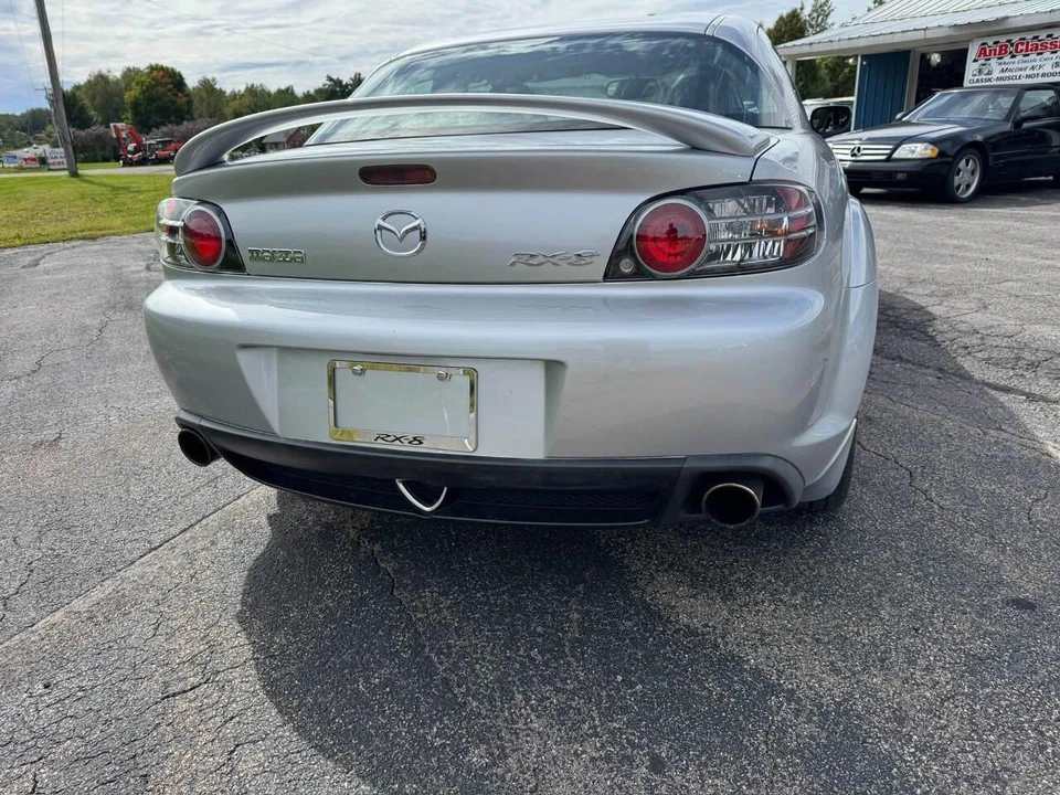2004 Mazda RX-8 1st Gen - Image 25 of 31