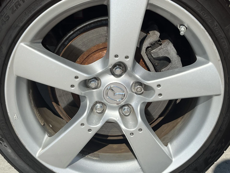 2004 Mazda RX-8 1st Gen - Image 19 of 31