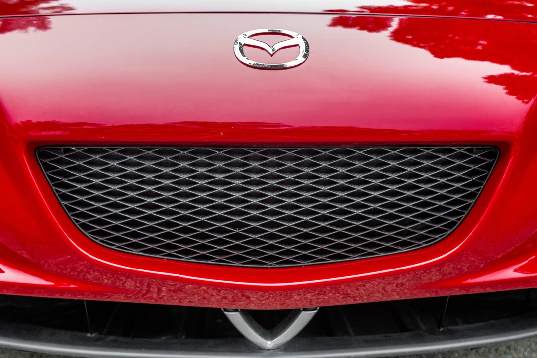 2004 Mazda RX-8 1st Gen - Image 17 of 31