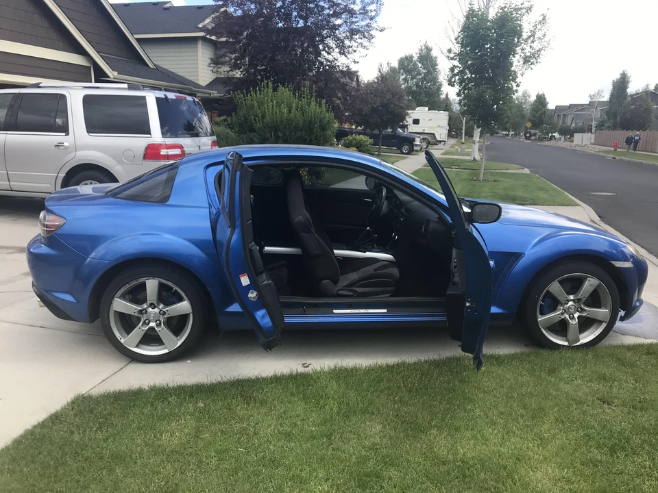 2004 Mazda RX-8 1st Gen - Image 2 of 31