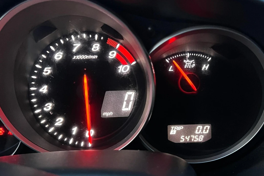 2004 Mazda RX-8 1st Gen - Image 29 of 31