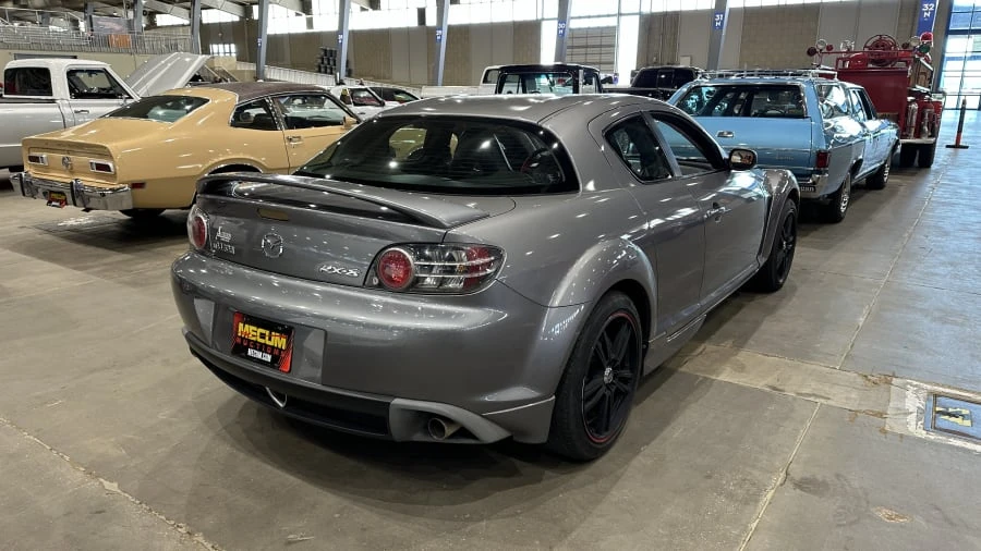 2004 Mazda RX-8 1st Gen - Image 2 of 4