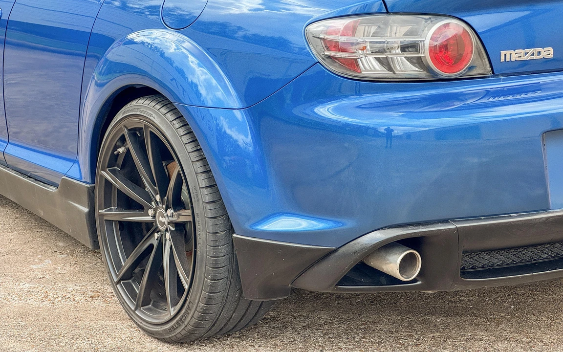 2004 Mazda RX-8 1st Gen - Image 21 of 31