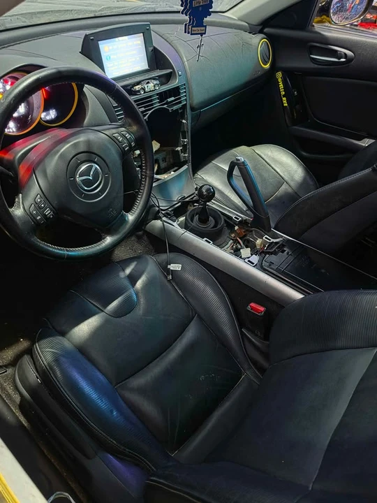 2004 Mazda RX-8 1st Gen - Image 10 of 12