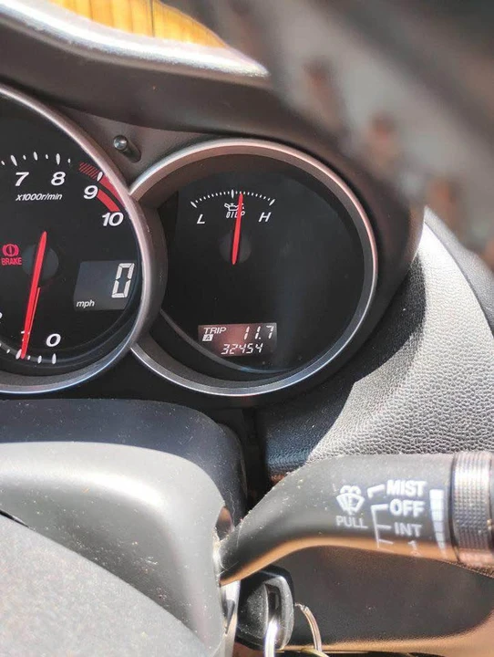 2004 Mazda RX-8 1st Gen - Image 8 of 9