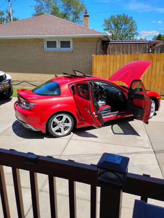 2004 Mazda RX-8 1st Gen - Image 7 of 9