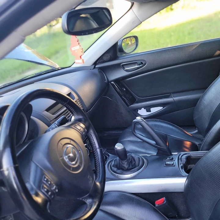 2004 Mazda RX-8 1st Gen - Image 8 of 12
