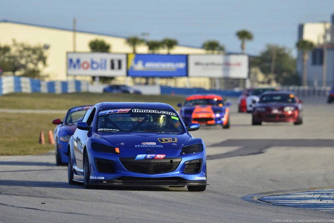 2004 Mazda RX-8 1st Gen - Image 12 of 31