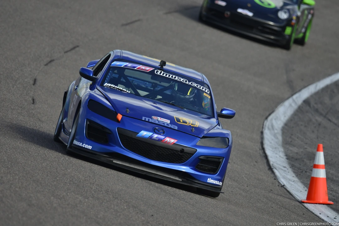 2004 Mazda RX-8 1st Gen - Image 21 of 31