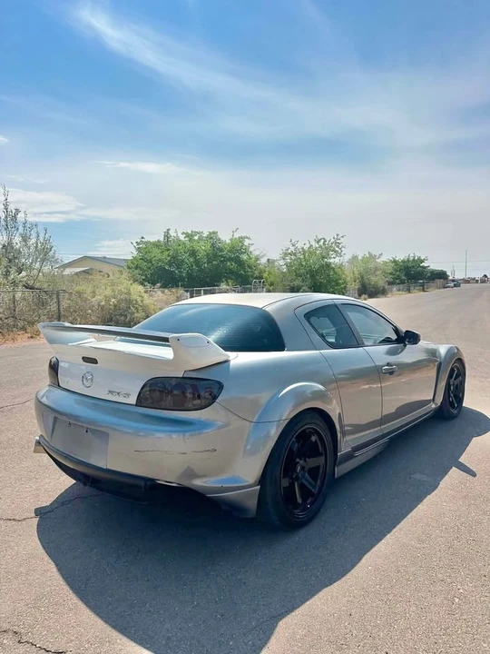 2004 Mazda RX-8 1st Gen - Image 5 of 10