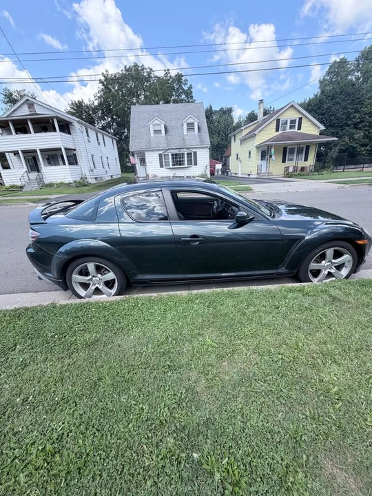 2004 Mazda RX-8 1st Gen - Image 5 of 5