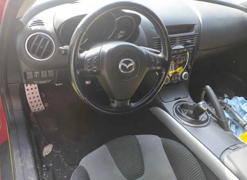 2004 Mazda RX-8 1st Gen - Image 2 of 2