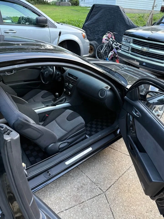 2004 Mazda RX-8 1st Gen - Image 11 of 12