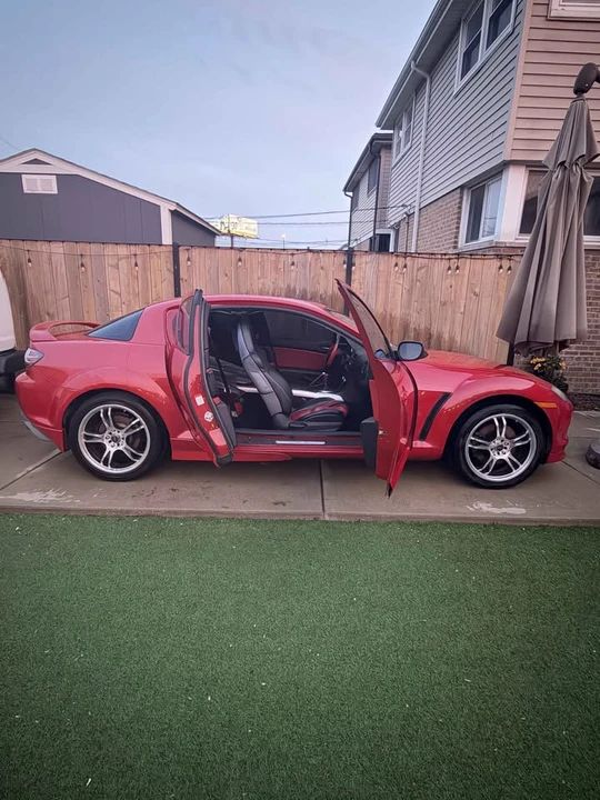 2004 Mazda RX-8 1st Gen - Image 2 of 18