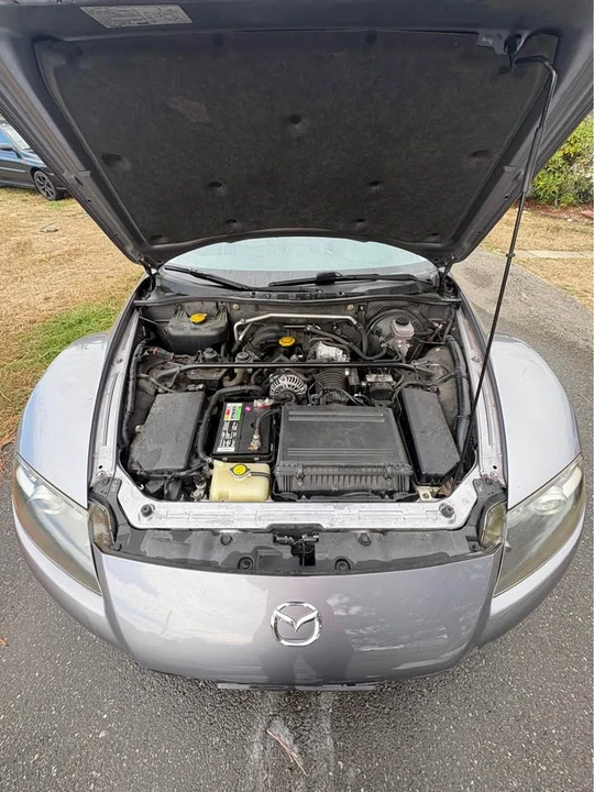 2004 Mazda RX-8 1st Gen - Image 2 of 10