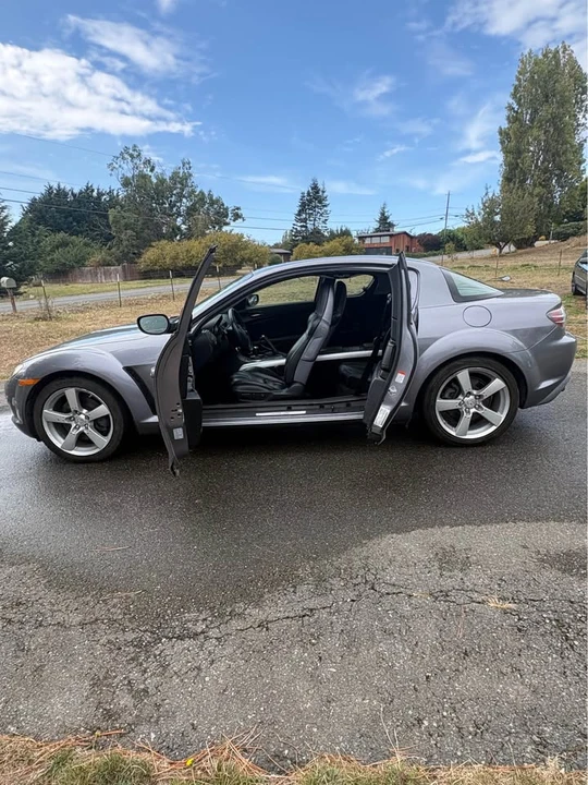 2004 Mazda RX-8 1st Gen - Image 4 of 10