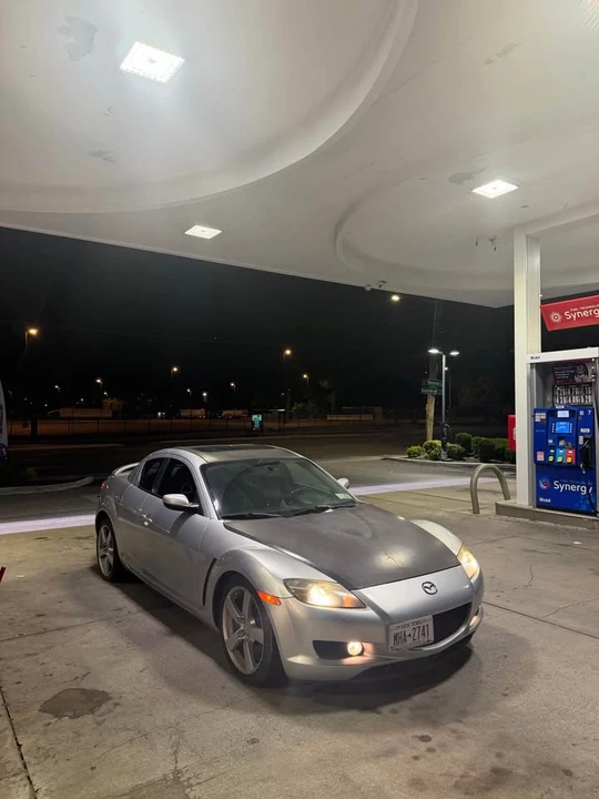 2004 Mazda RX-8 1st Gen - Image 4 of 12