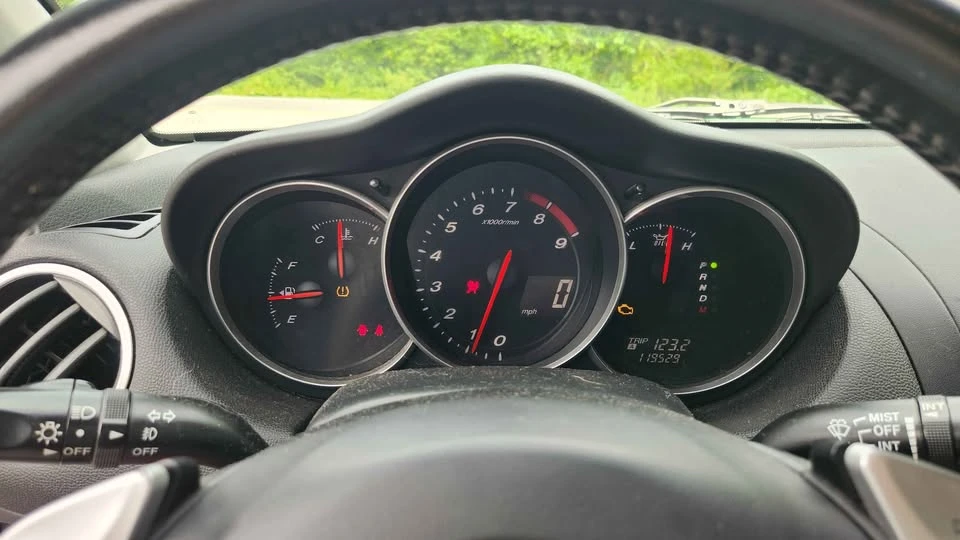 2004 Mazda RX-8 1st Gen - Image 6 of 9