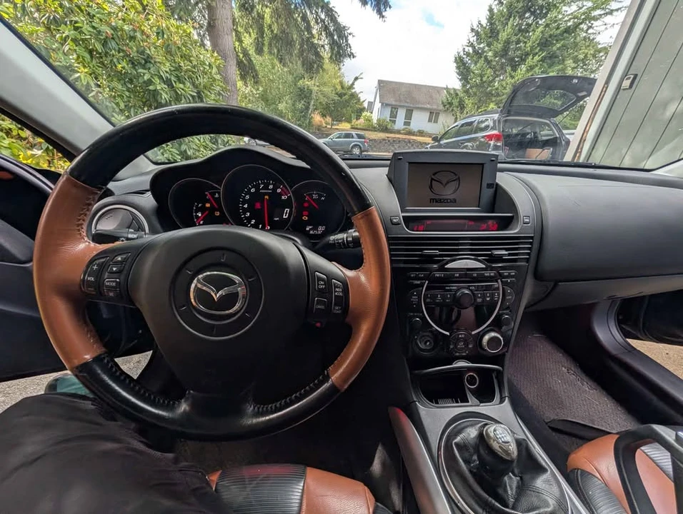 2004 Mazda RX-8 1st Gen - Image 13 of 14