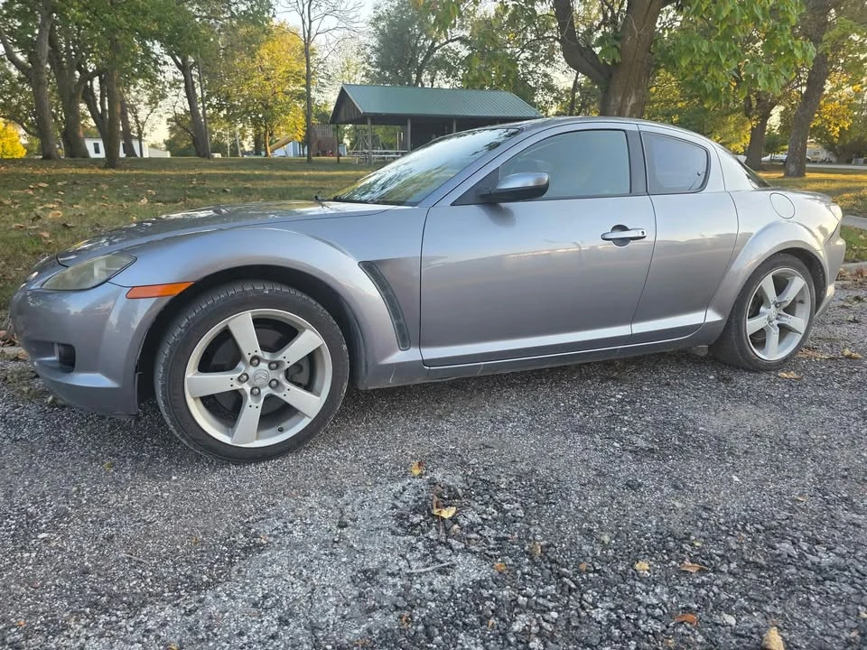 2004 Mazda RX-8 1st Gen - Image 2 of 9