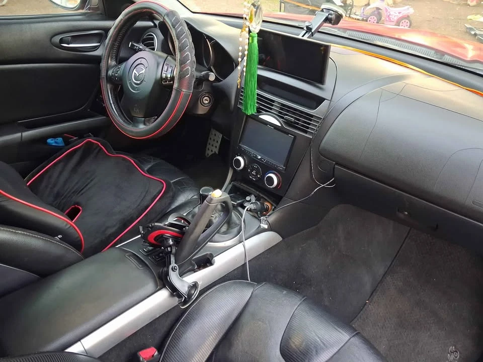 2004 Mazda RX-8 1st Gen - Image 6 of 6