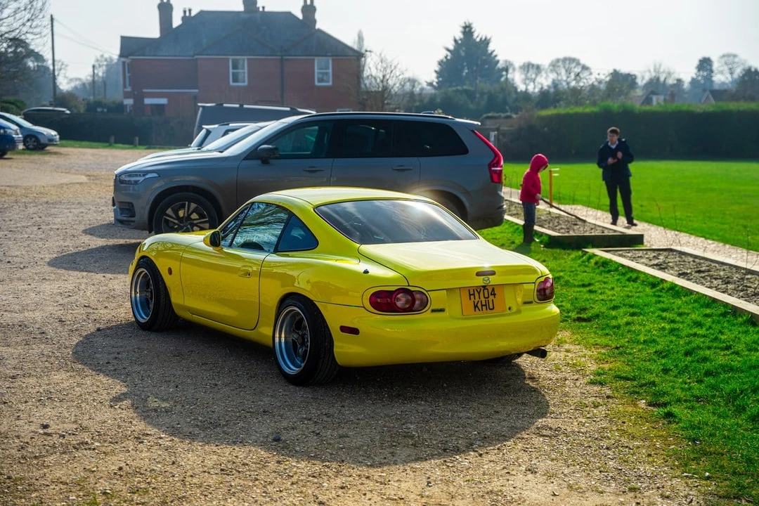 2004 Mazda NB MX-5 Miata - Image 18 of 30