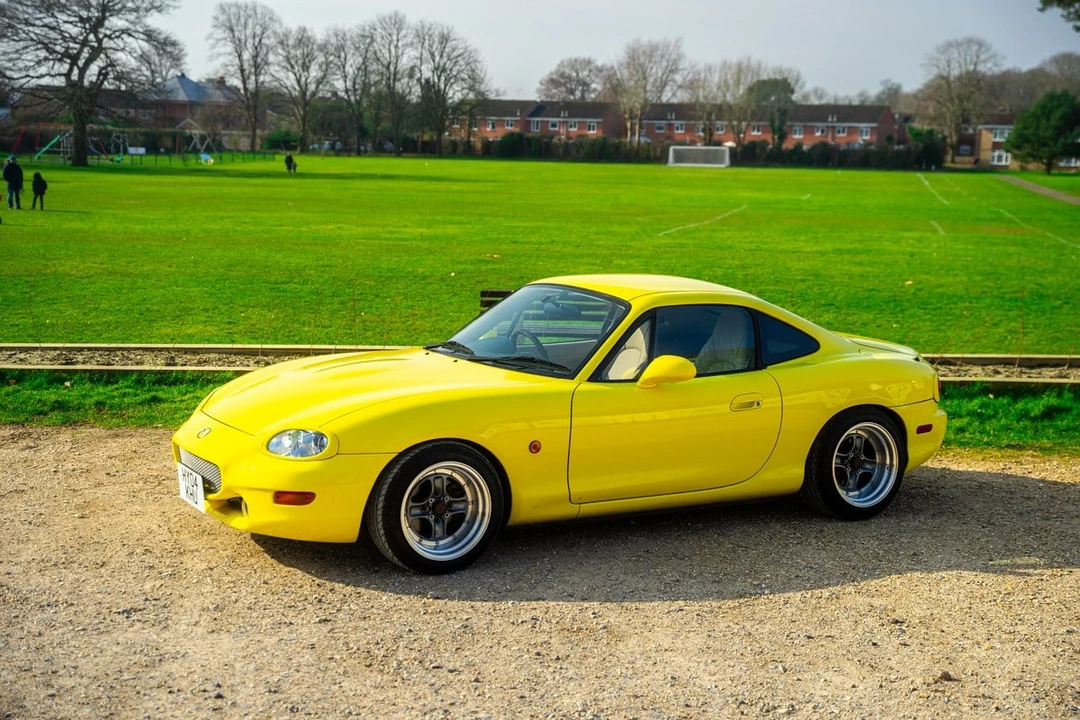 2004 Mazda NB MX-5 Miata - Image 8 of 30