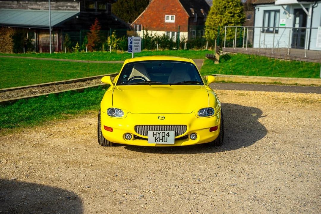 2004 Mazda NB MX-5 Miata - Image 3 of 30