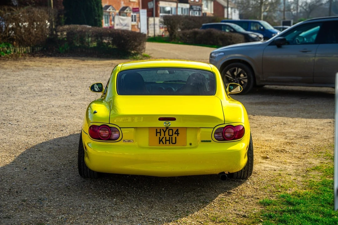 2004 Mazda NB MX-5 Miata - Image 20 of 30