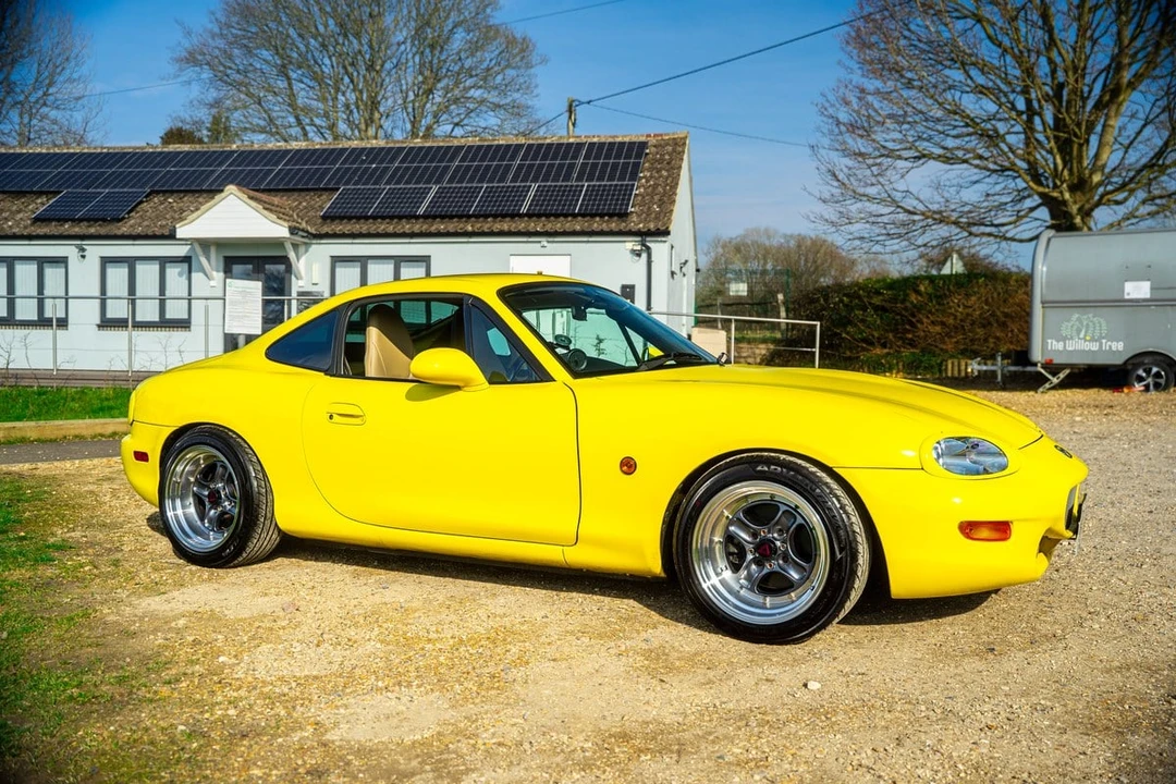2004 Mazda NB MX-5 Miata - Image 29 of 30