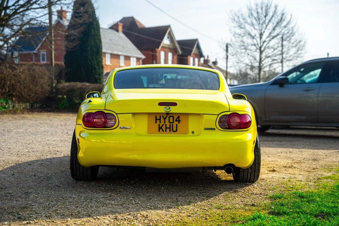 2004 Mazda NB MX-5 Miata - Image 21 of 30