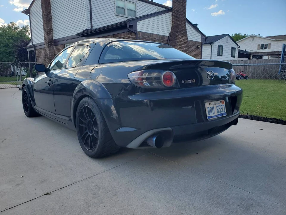 2004 Mazda RX-8 1st Gen - Image 2 of 5