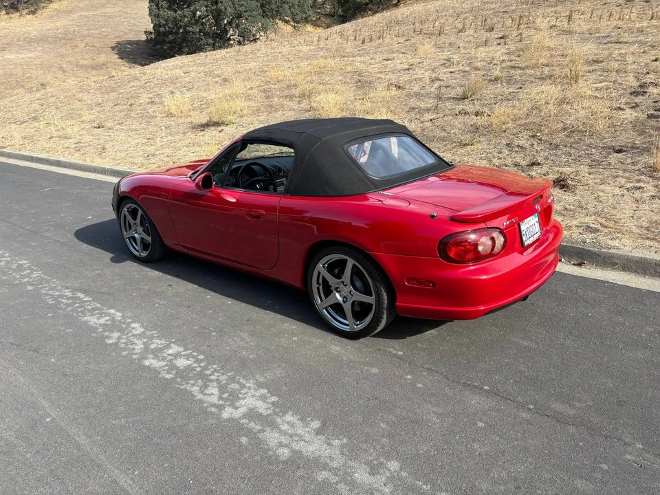 2004 Mazda NB Mazdaspeed MX-5 Miata - Image 5 of 24