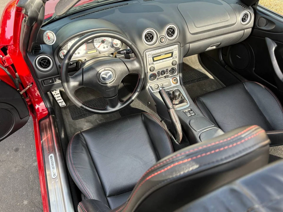 2004 Mazda NB Mazdaspeed MX-5 Miata - Image 14 of 24