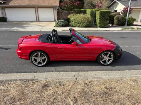 2004 Mazda MX-5 Miata Speed Turbo