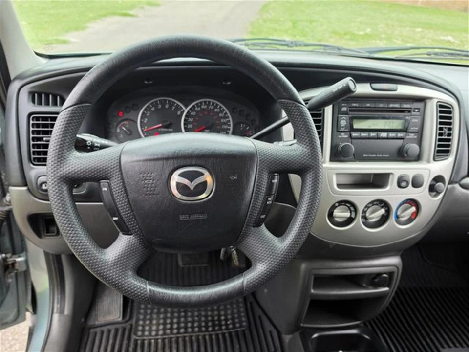 2004 Mazda - Image 17 of 31